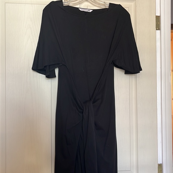 JW Anderson x Uniqlo black wrap dress - Picture 3 of 5